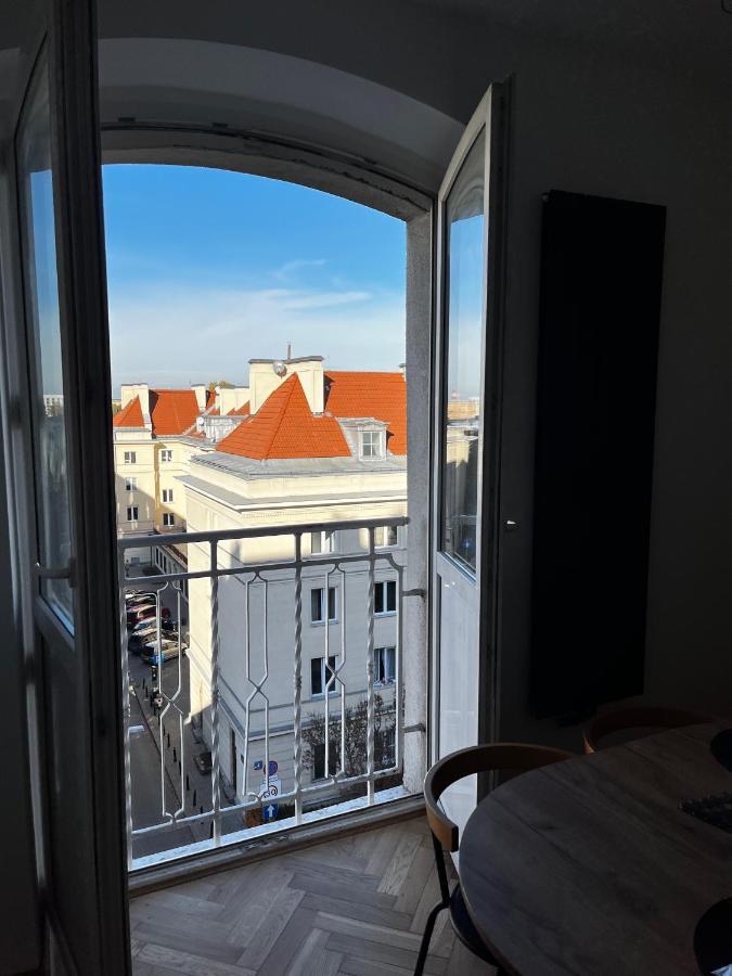 Ohmyhome - Plac Pieciu Rogow - Centrum ワルシャワ エクステリア 写真