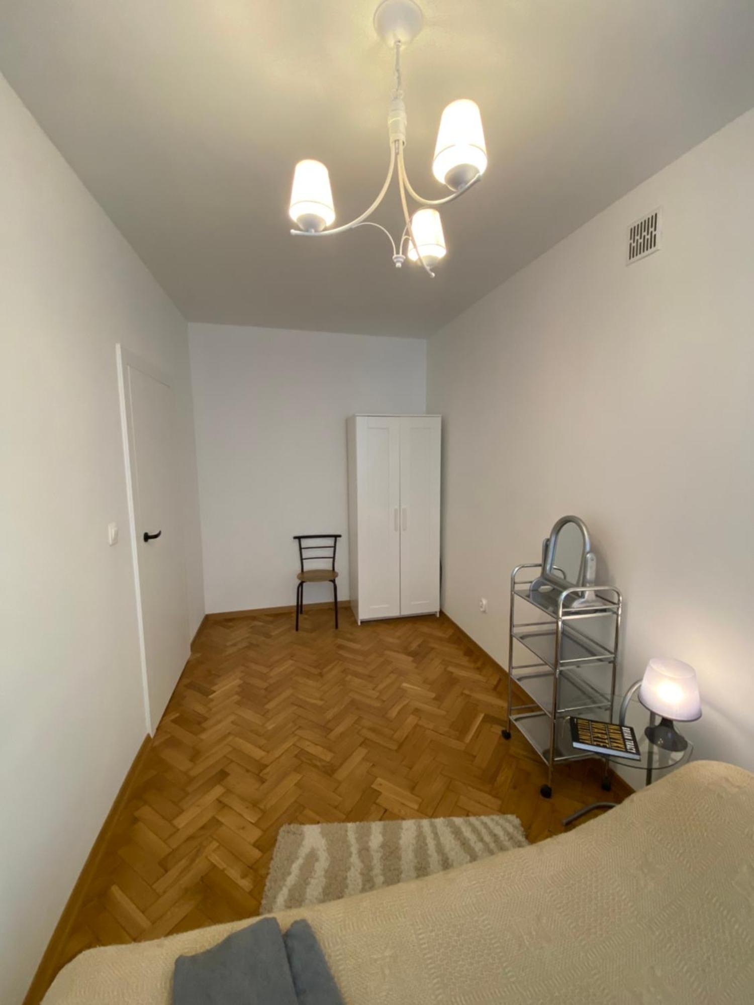 Ohmyhome - Plac Pieciu Rogow - Centrum ワルシャワ エクステリア 写真